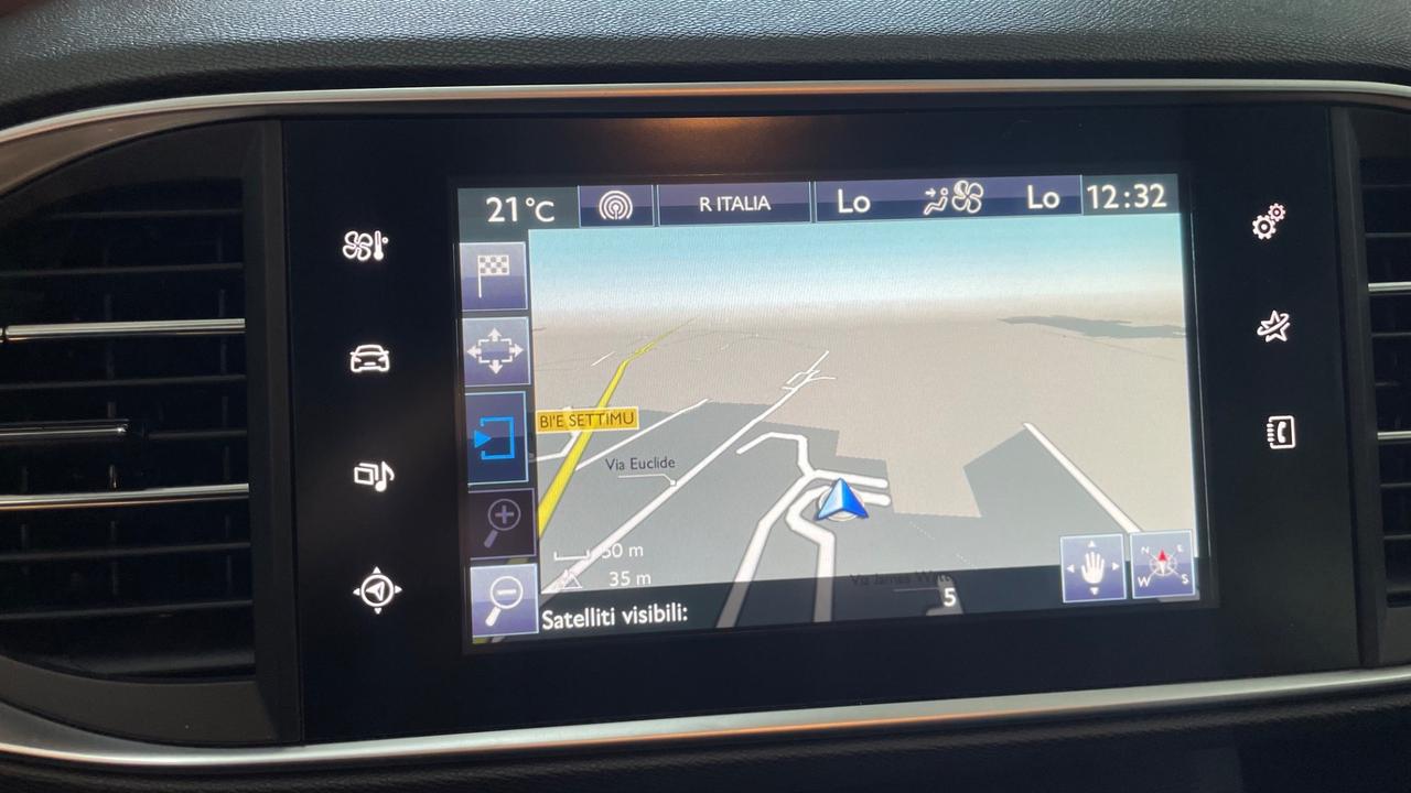 Peugeot 308 BlueHDi 120 S&S EAT6 SW Allure