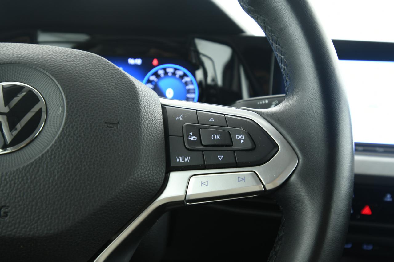 VOLKSWAGEN Golf 1.0 etsi evo Life 110cv dsg NEOPATENTATI+ACC+APP CONNECT