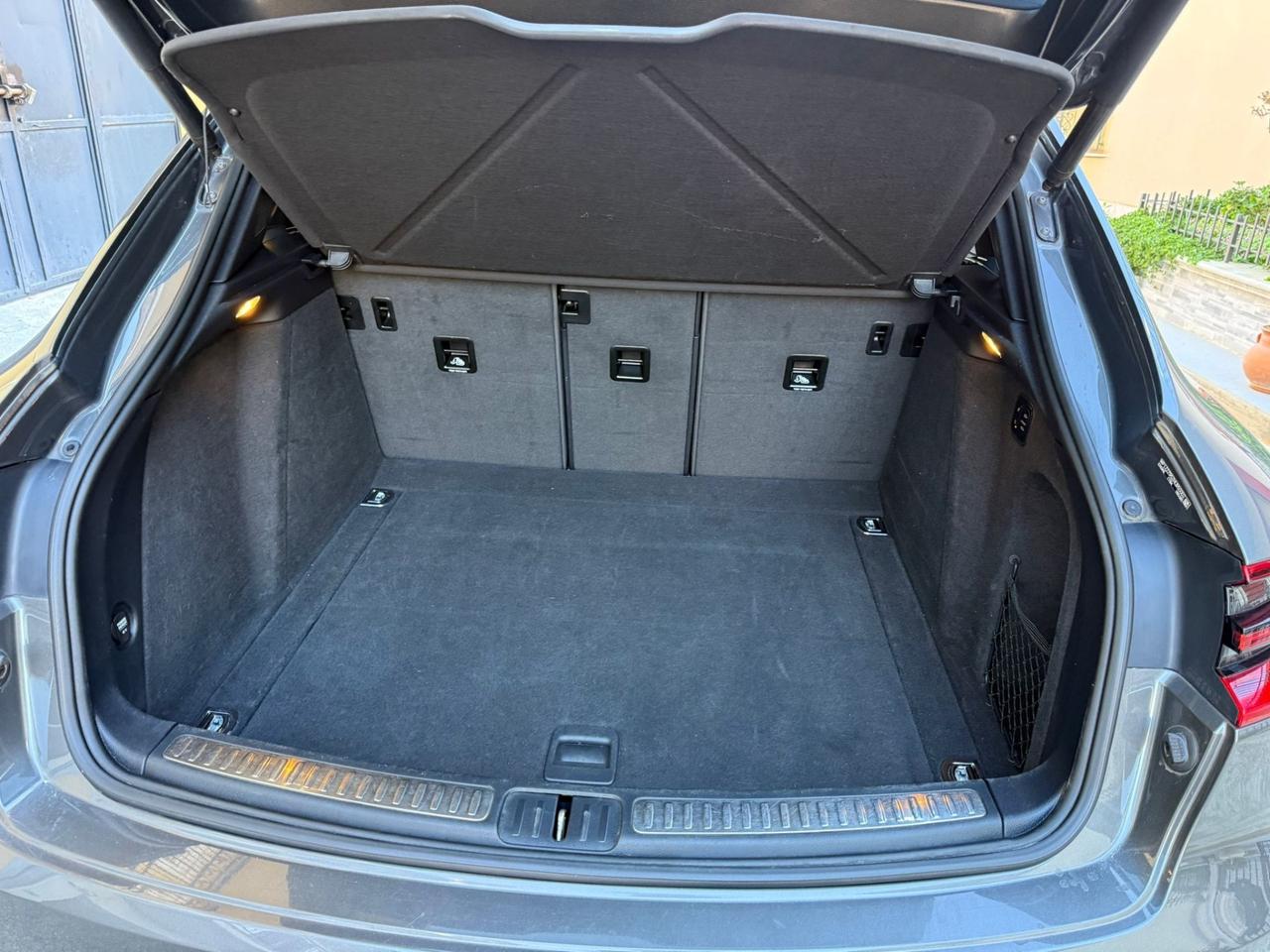 Porsche Macan 3.0 S tetto panoramico e gancio traino