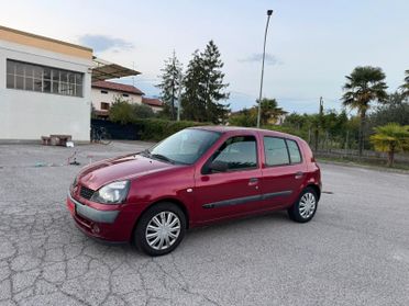 Renault Clio 1.2 cat 5 porte Accetto Permute