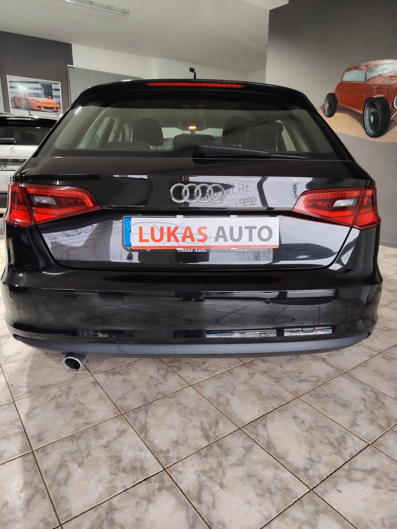 Audi A3 Sedan 1.6 TDI 116 CV S tronic Business