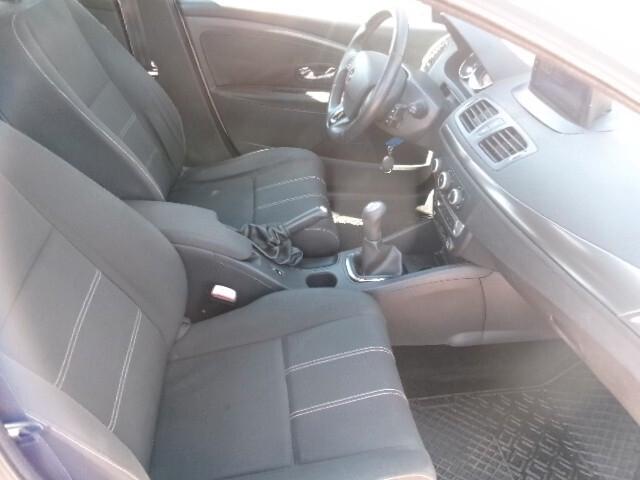 Renault Megane Mégane 1.5 dCi 95CV R-LINK