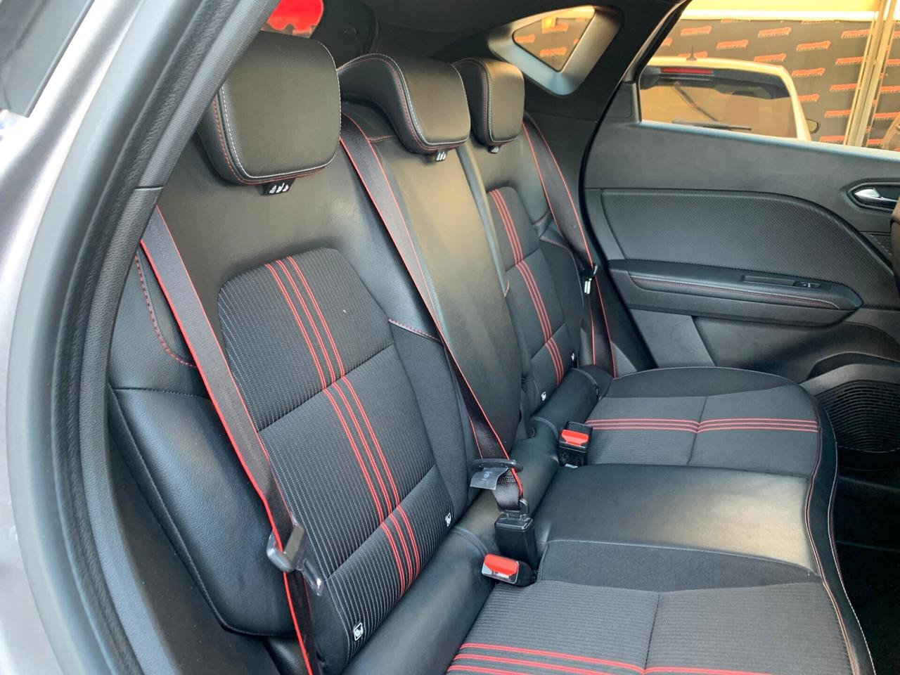Renault Captur Full Hybrid E-Tech 94CV RS Line