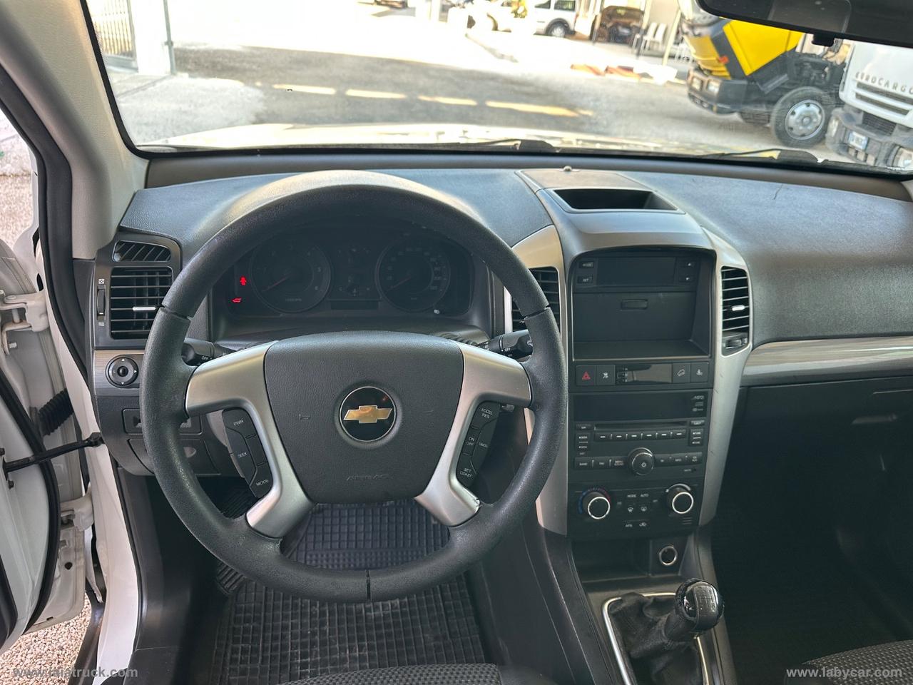 CHEVROLET Captiva 2.0 VCDi 2WD 7 POSTI