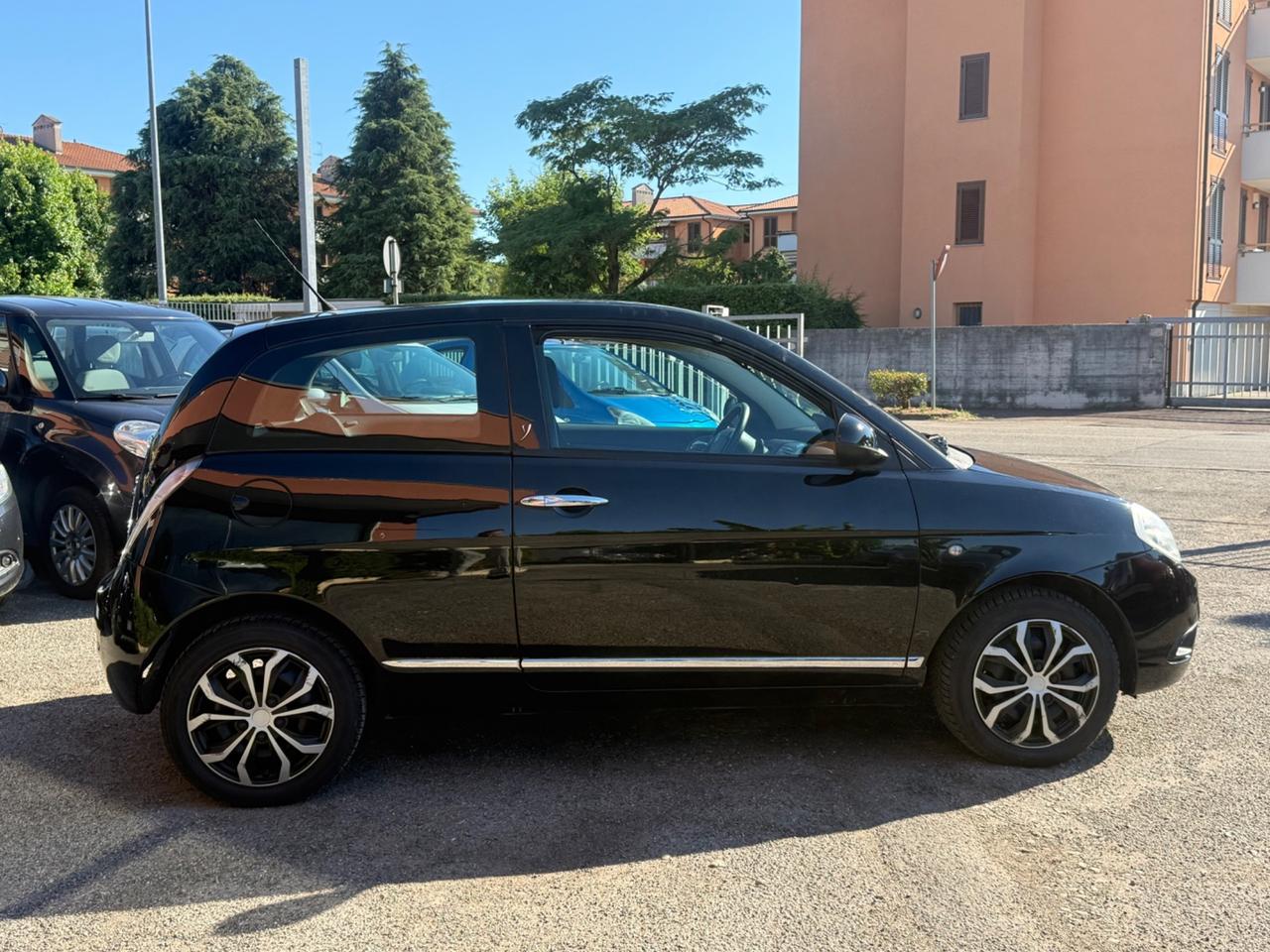 Lancia Ypsilon 1.2 69 CV Elle