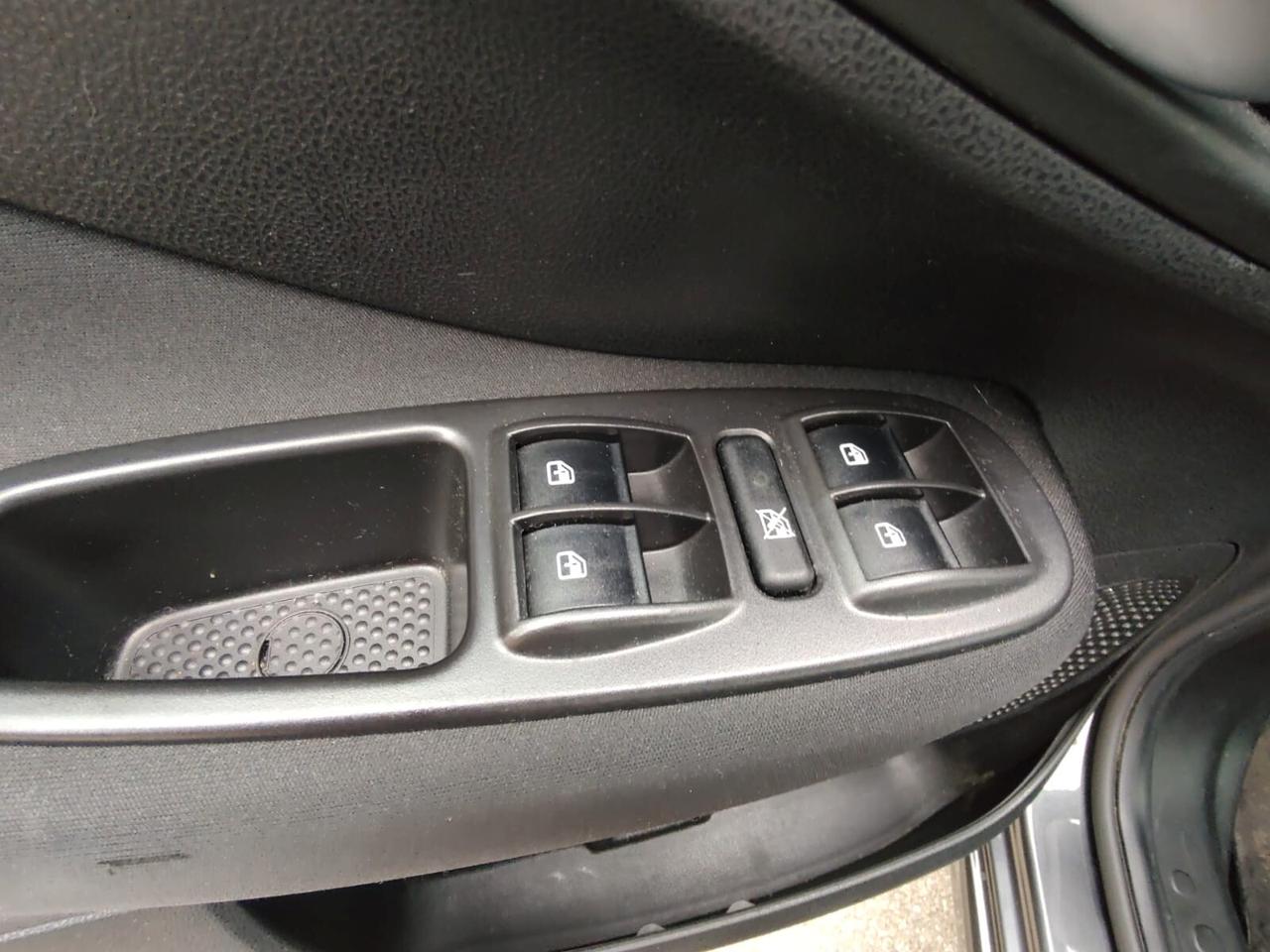 Fiat 500L 1.4 95 CV Pop Star, BENZ\GPL, EURP 6B, GARANZIA L.12 MESI, OK NEOPATENTATI