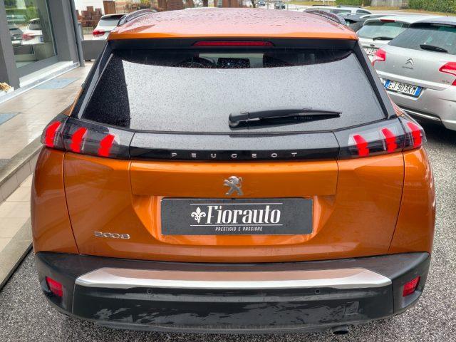 PEUGEOT 2008 PureTech 100 AllurePack(cinghia appena sostituita)