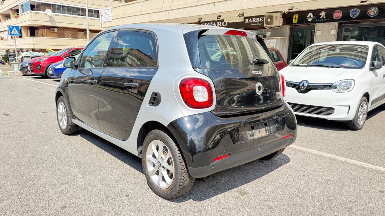 Smart ForFour 70 1.0 Prime LED NAVI PDC SEDILI RISCALDATI BLUETOOTH