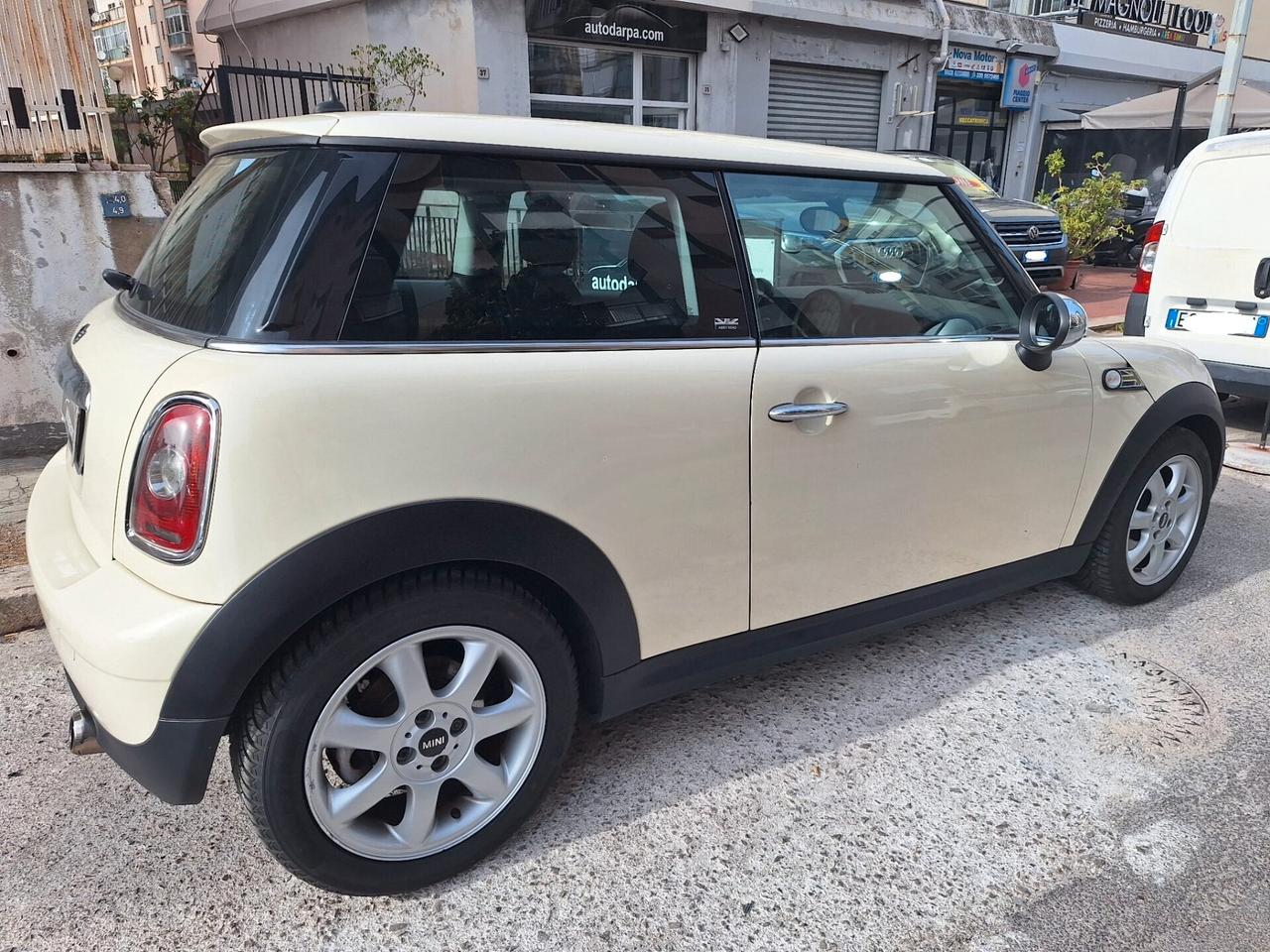 Mini 1.6 16V Abbey Road D