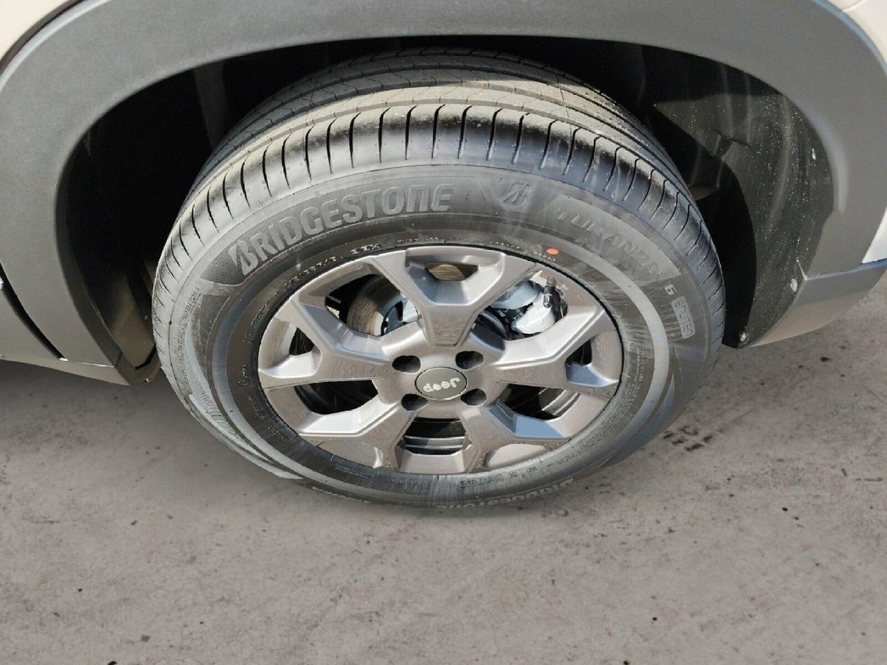 Jeep Avenger 1.2 Turbo 100 CV MHEV Longitude