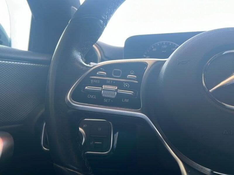 Mercedes-Benz Classe A A 180 d Automatic Sport