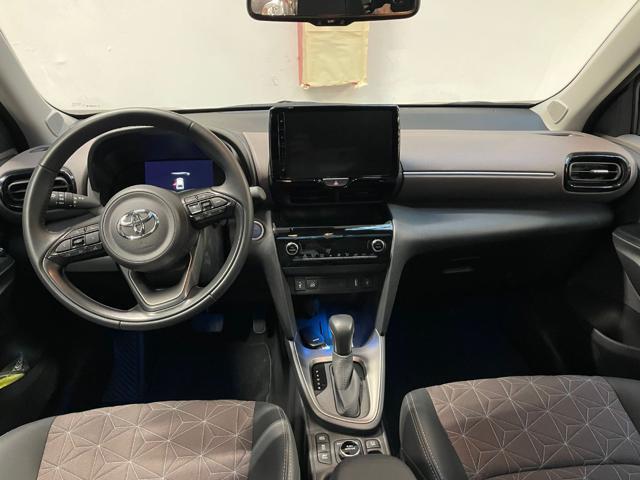 TOYOTA Yaris Cross 1.5 Hybrid 130 CV 5p. E-CVT AWD-i Lounge