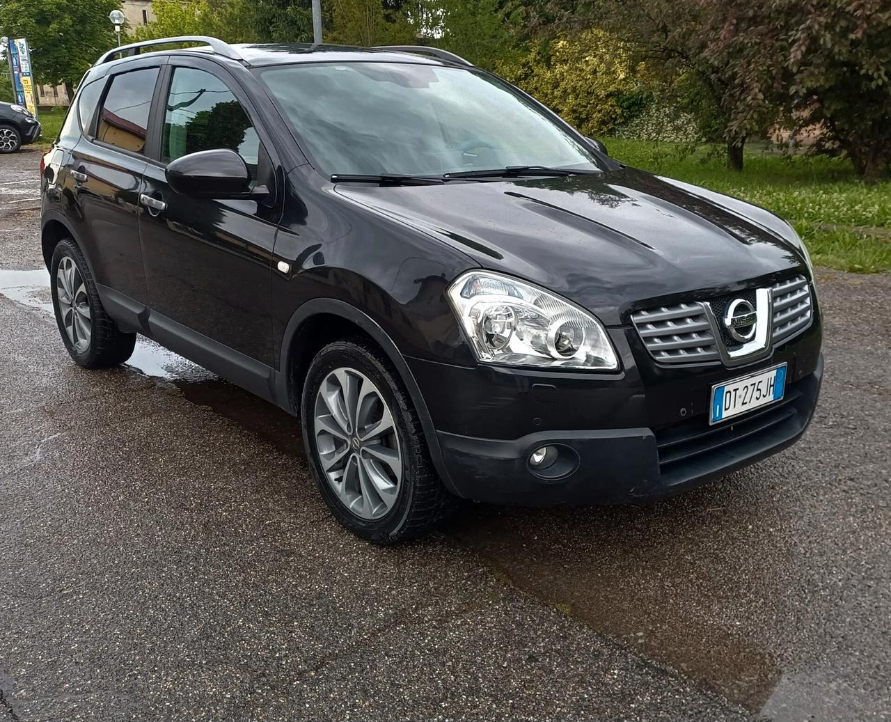 Nissan Qashqai 2.0 dCi DPF 4WD Acenta