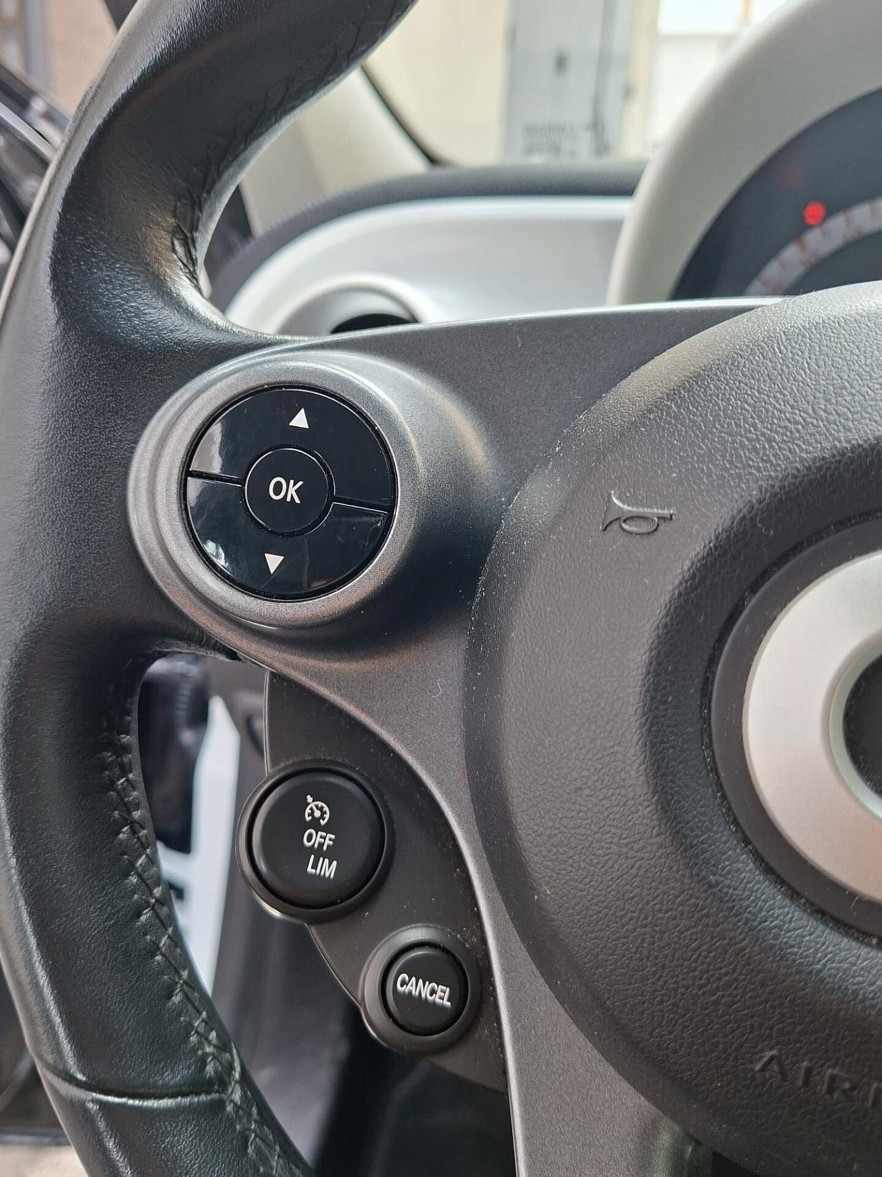 Smart ForFour 70 1.0 Passion