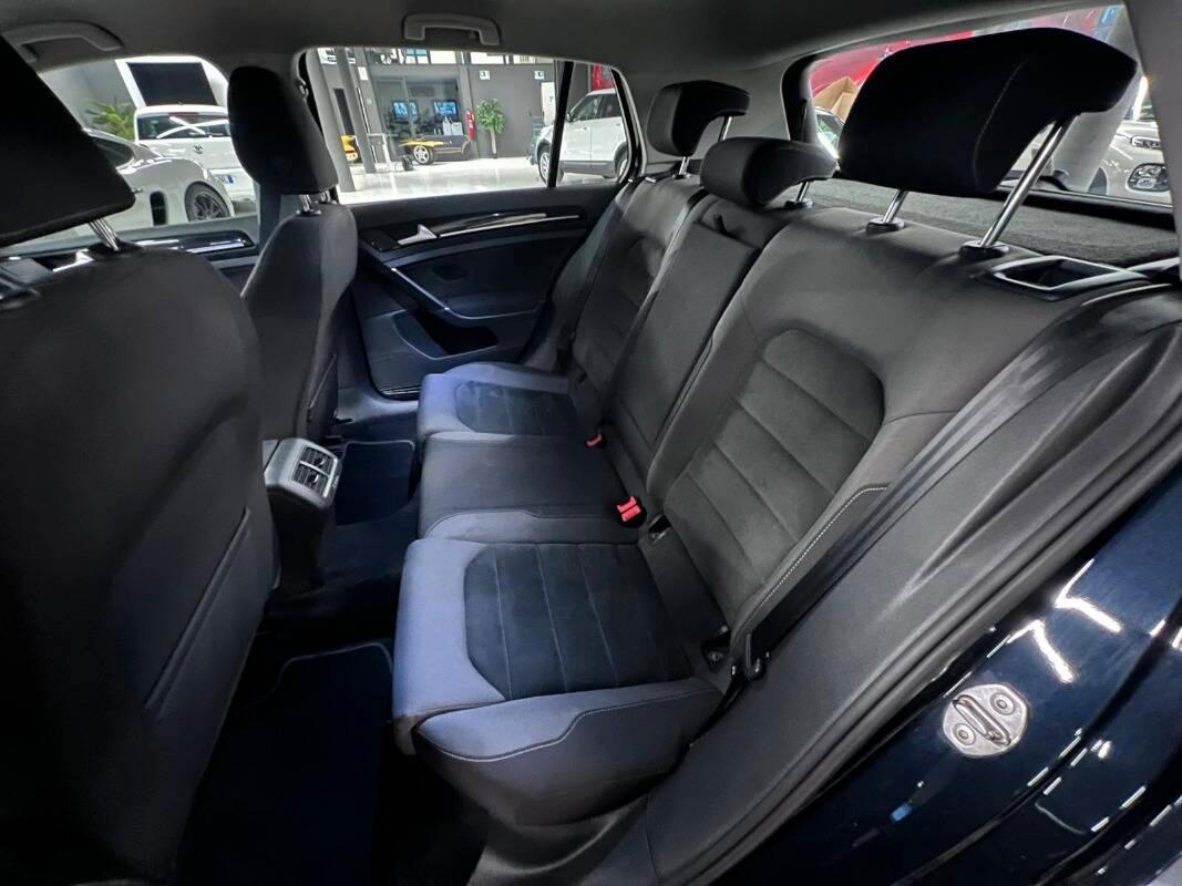 Volkswagen Golf 1.6 tdi Sport 115cv dsg