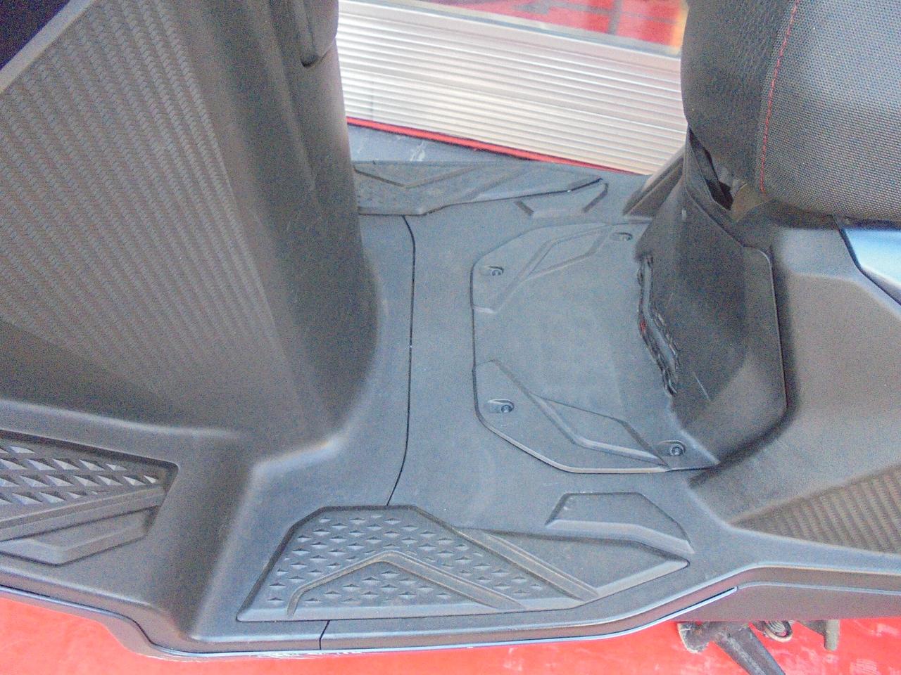 Sym Joymax 300 ABS + TCS