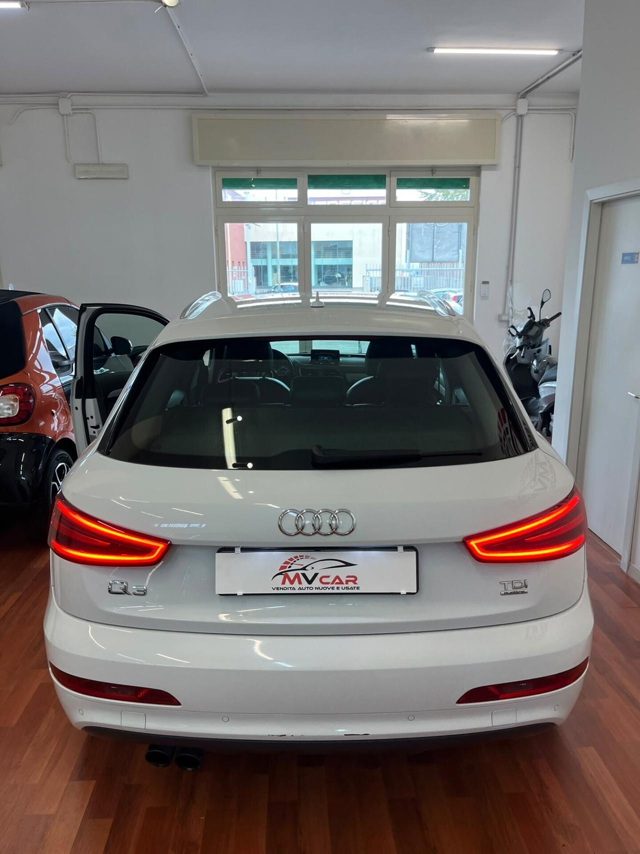 Audi Q3 2.0 TDI 177 CV quattro S tronic Line Edition