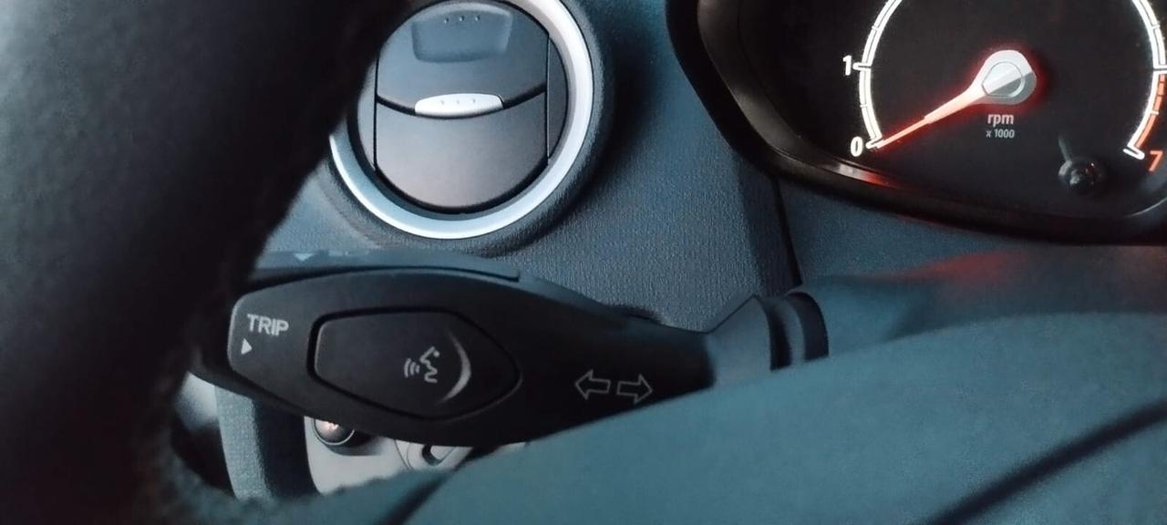 Ford Fiesta 1.2 16V 82CV 5p. Titanium Bs.