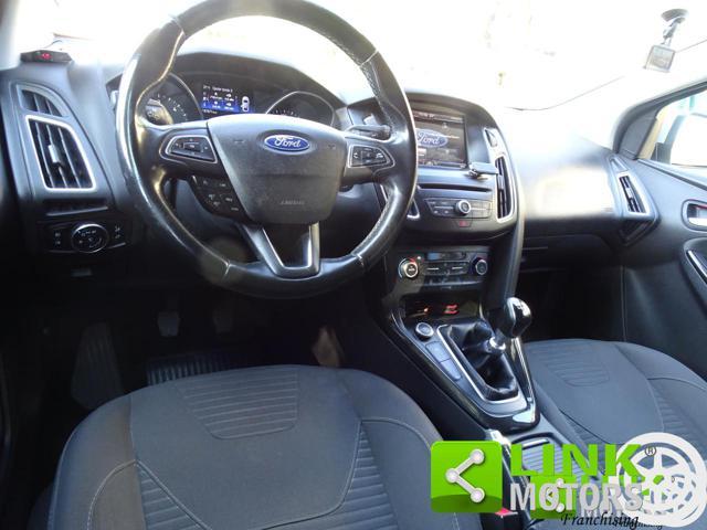 FORD Focus Titanium