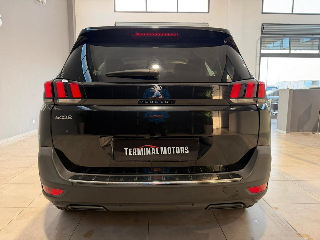 Peugeot 5008 BlueHDi 130 S&S EAT8 Crossway