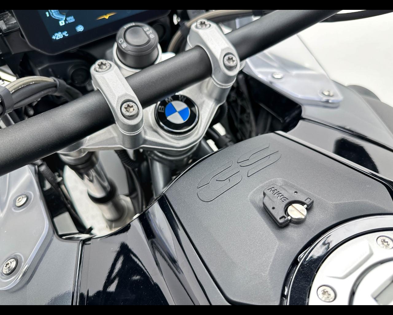 BMW GS ADVENTURE 1250 TRIPLE BLACK