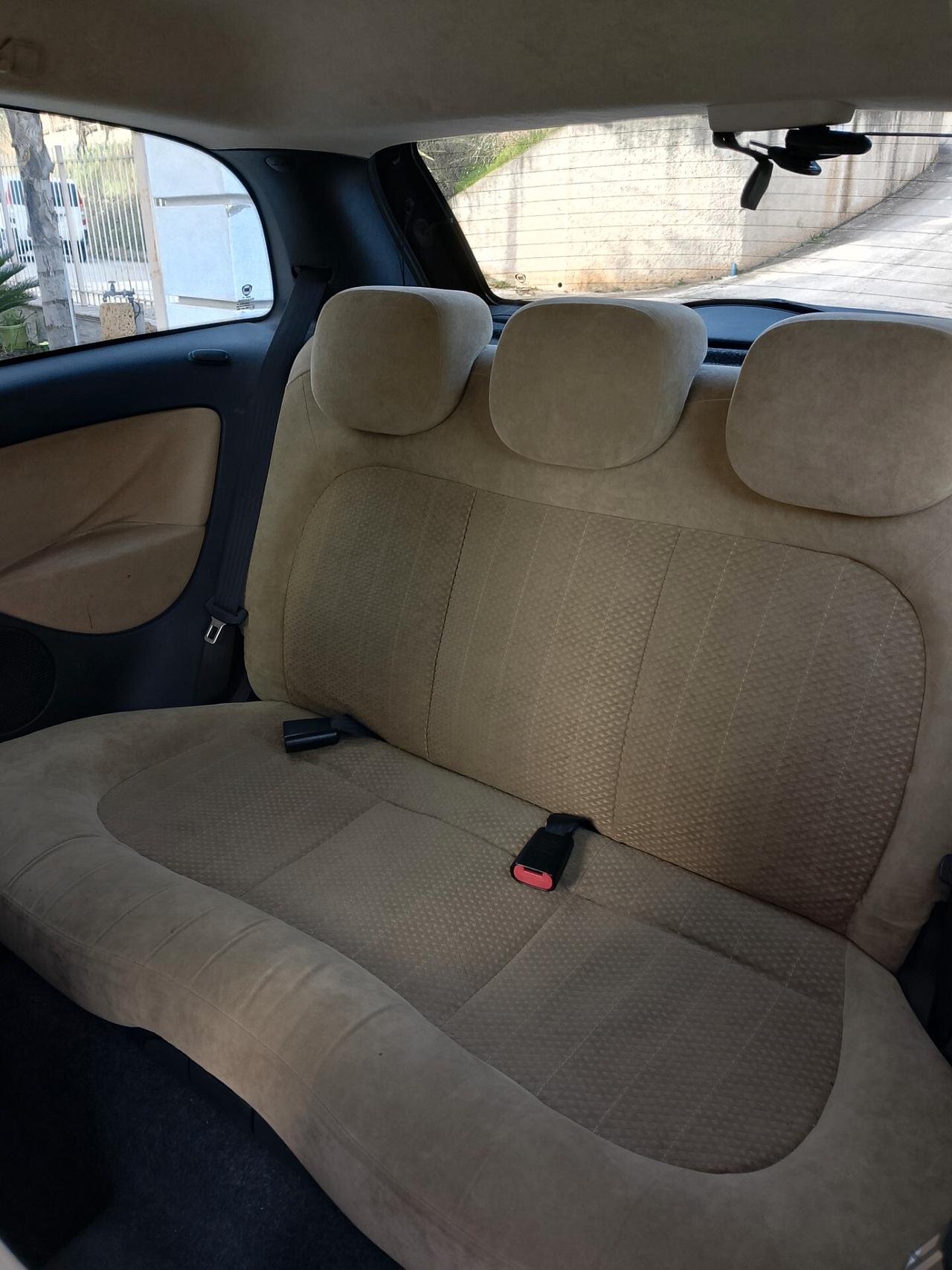 Lancia Ypsilon 1.2 Argento