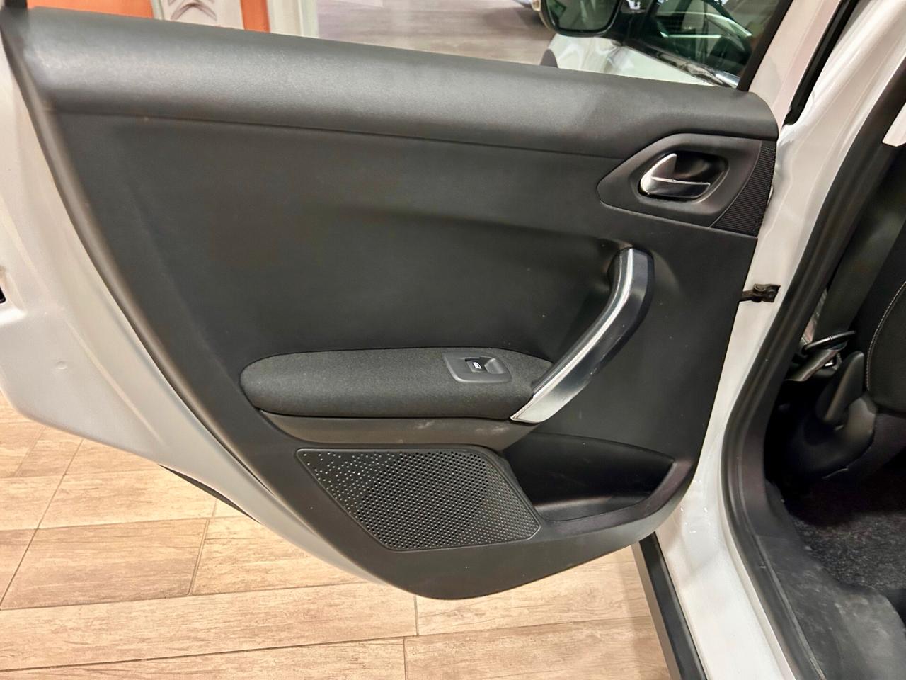 Peugeot 2008 BlueHDi 120 S&S Allure