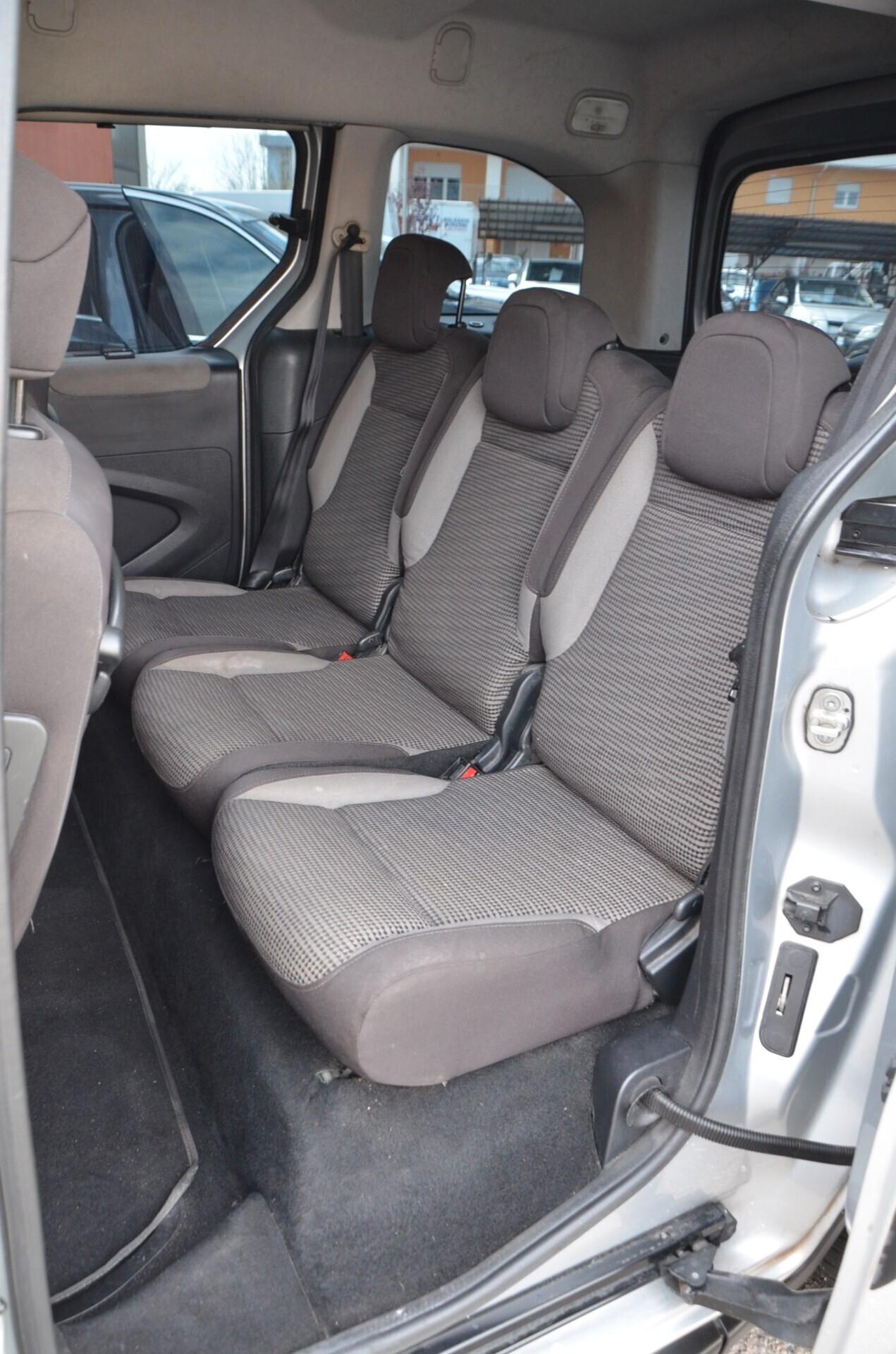 Peugeot Partner Tepee 1.6 HDi 90CV Comfort