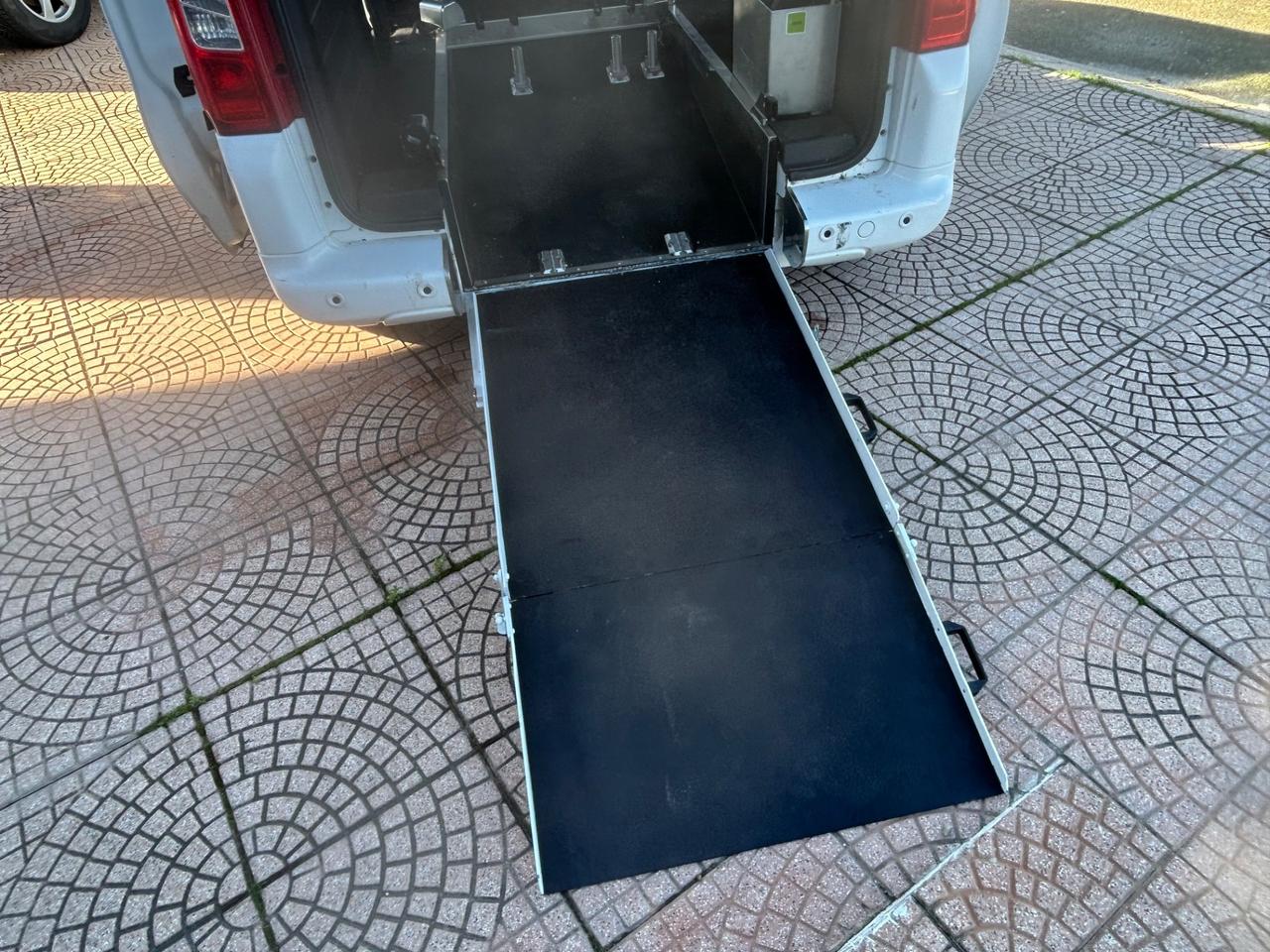 Citroen Berlingo 1.6 HDi 110CV Trasporto invalidi