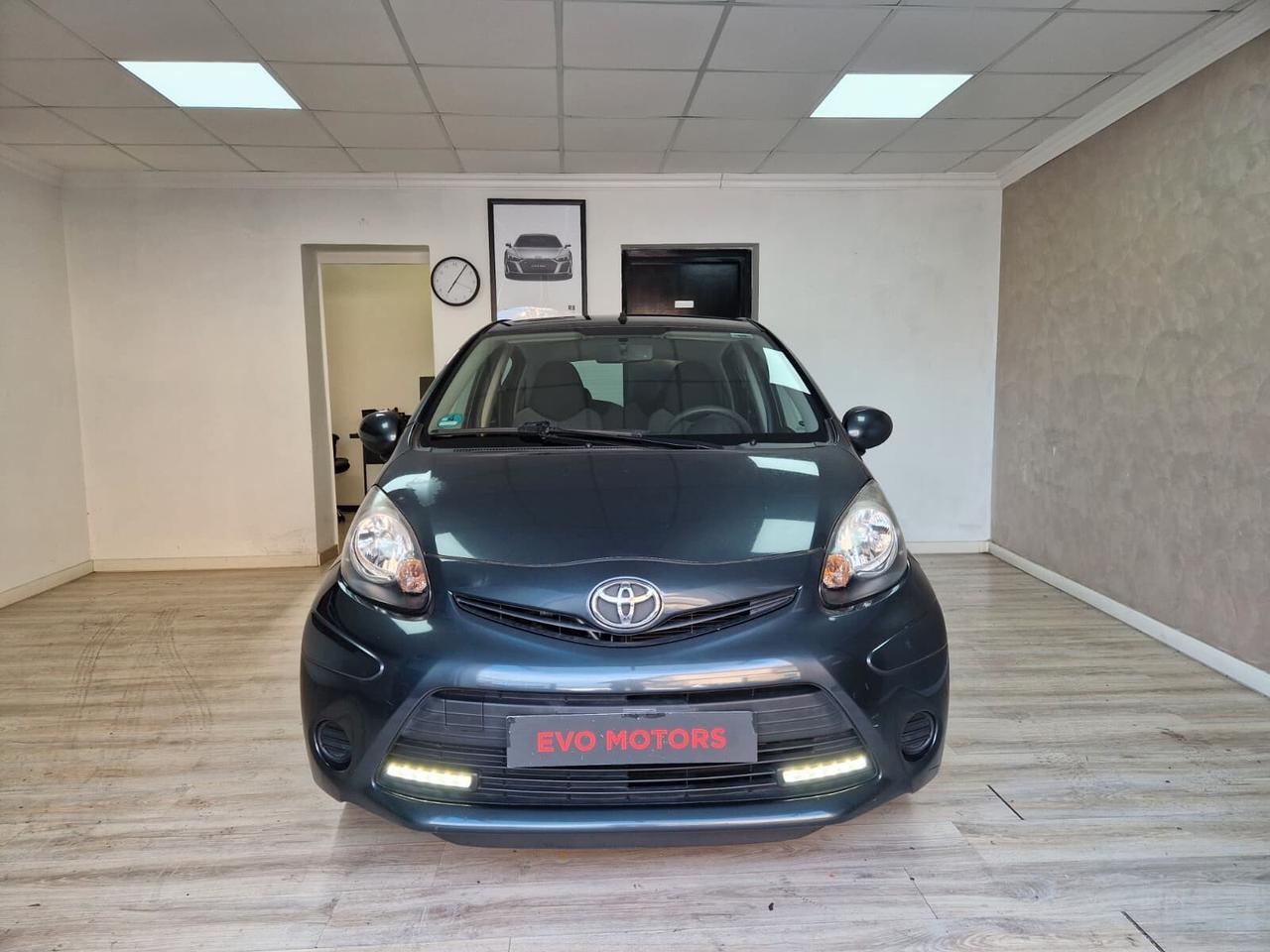 Toyota Aygo 1.0 5 porte