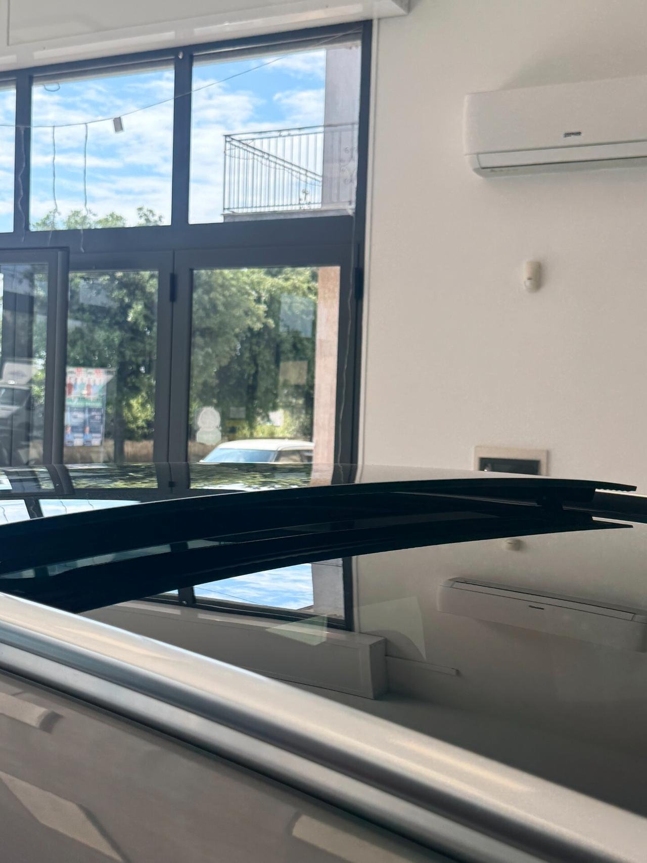 Mercedes-benz GLA 200 d Premium auto AMG TETTO APRIBILE,LUCI SOFFUSE,TELECAMERA,APPLE CARPLAY,SEDILI RISCALDABILI,VIRTUAL