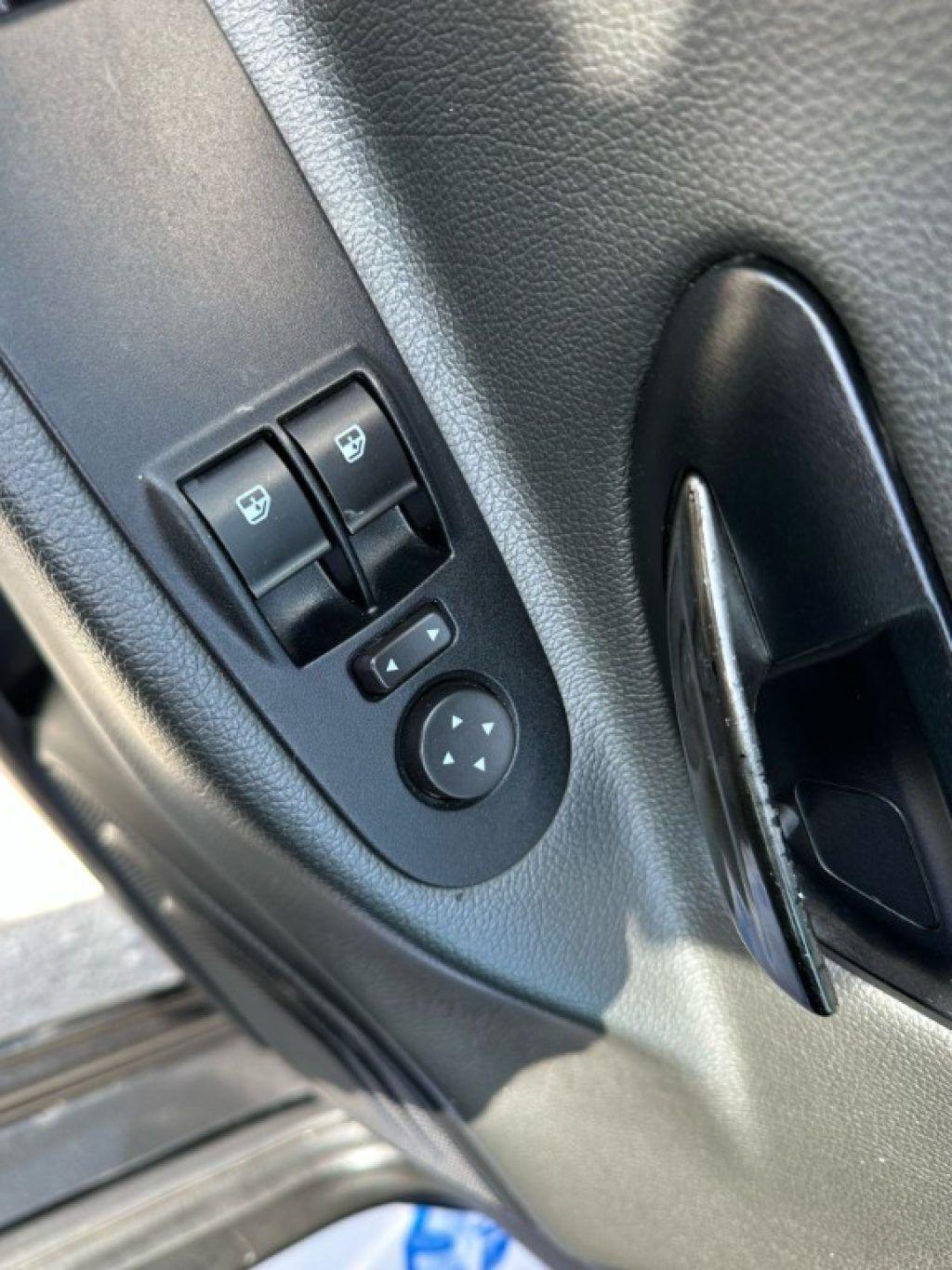 LANCIA Ypsilon 1.3 MJT 16V 95 CV 5 porte S&S Gold