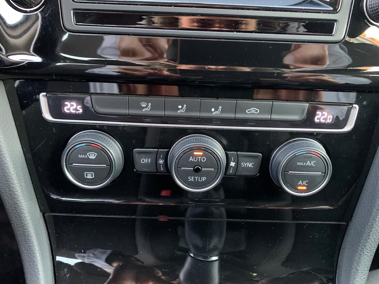 Volkswagen Golf 1.6 TDI 105 cv 5p. Highline BlueMotion Technology