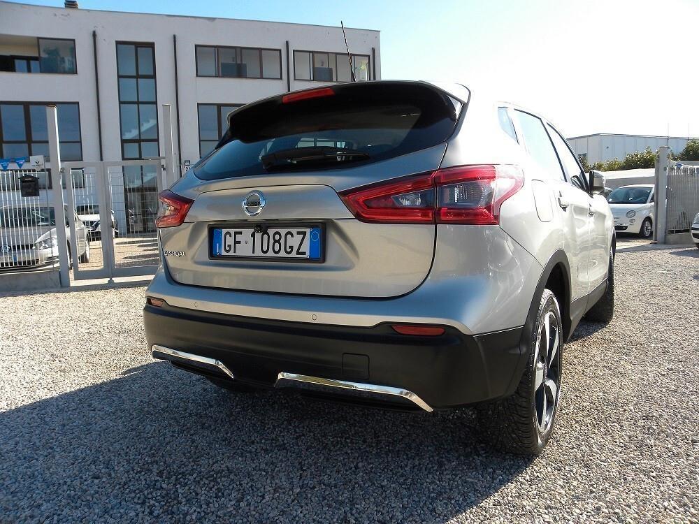 Nissan Qashqai 1.2cc 115cv PDC TEKNA CAMERA, NAVI, CERCHI, TEMPOMAT, MULTIFUNZIONE, PELLE, GARANTITA
