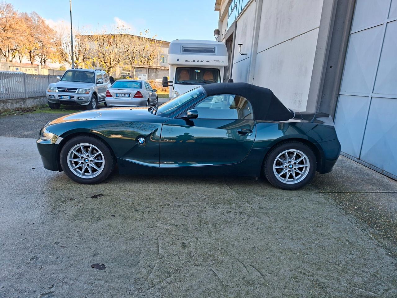 Bmw Z4 roadster 2.0i *VERDE TIEFGRUN*