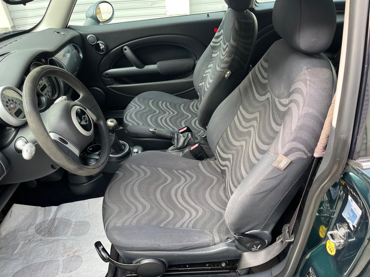 Mini 1.6 16V One de luxe GPL