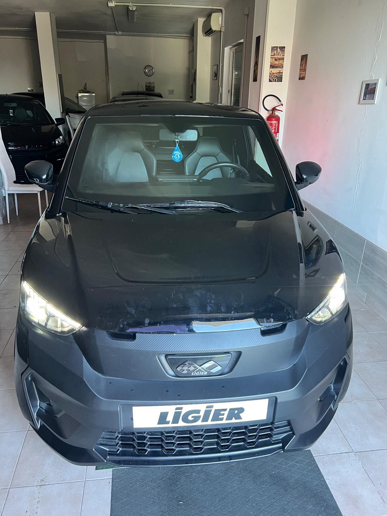 Ligier js 50 new black 2025 3000 km Elite full