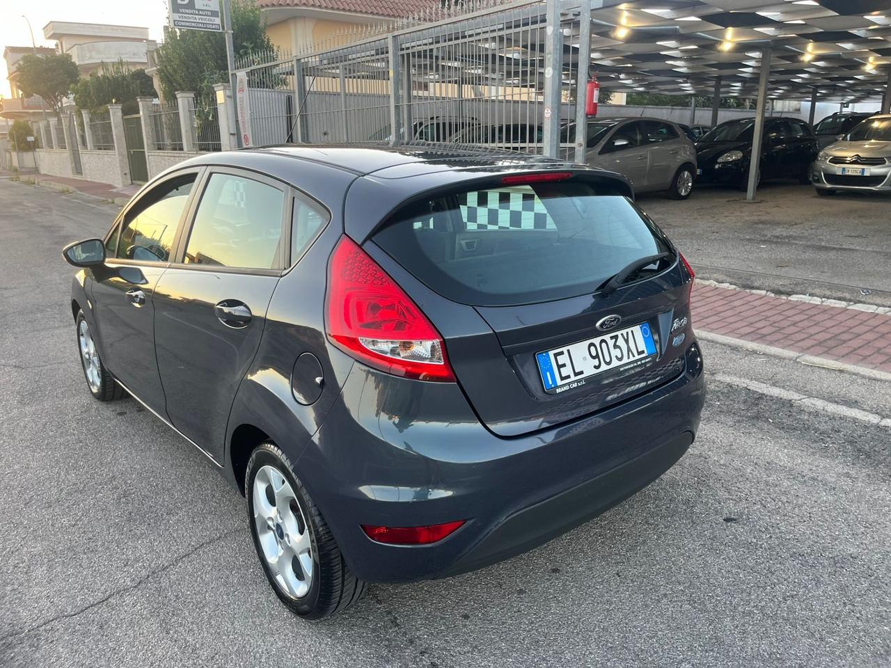 Ford Fiesta 1.4 TDCi 70CV 5 porte Unipro 2012