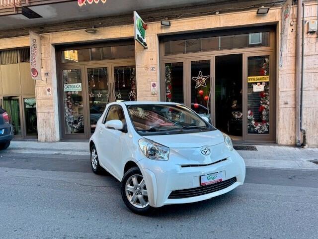 Toyota iQ 1.0 Sol - Cambio Automatico