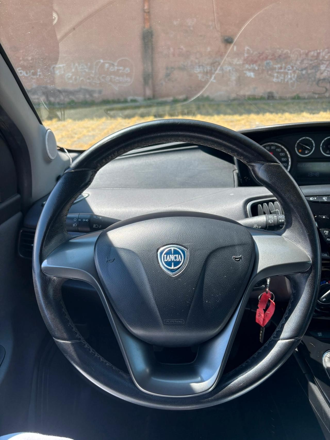 Lancia Ypsilon 1.2 Gold