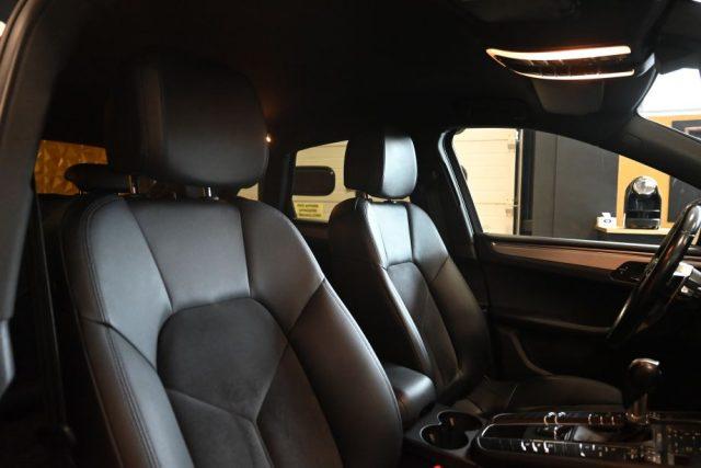 PORSCHE Macan 2.0 PDK BLACKLINE20"SCARICHI NAVI CAM CRUISE NUOVA