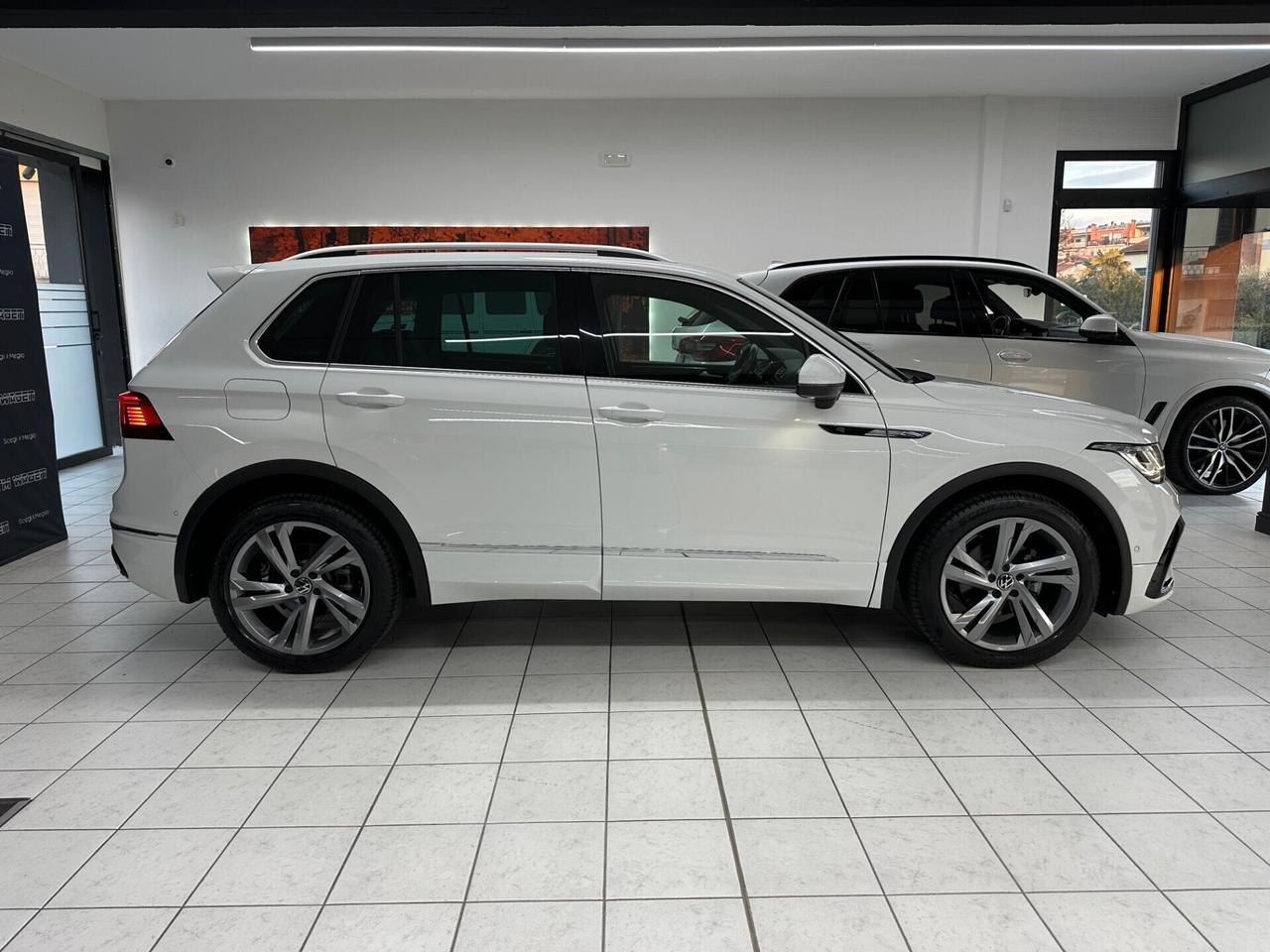 Volkswagen Tiguan 1.5 tsi R-Line 150cv dsg