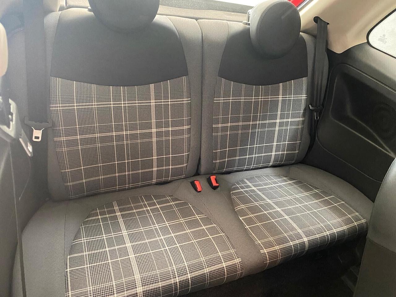 Fiat 500 1.2 Lounge With Black /Red