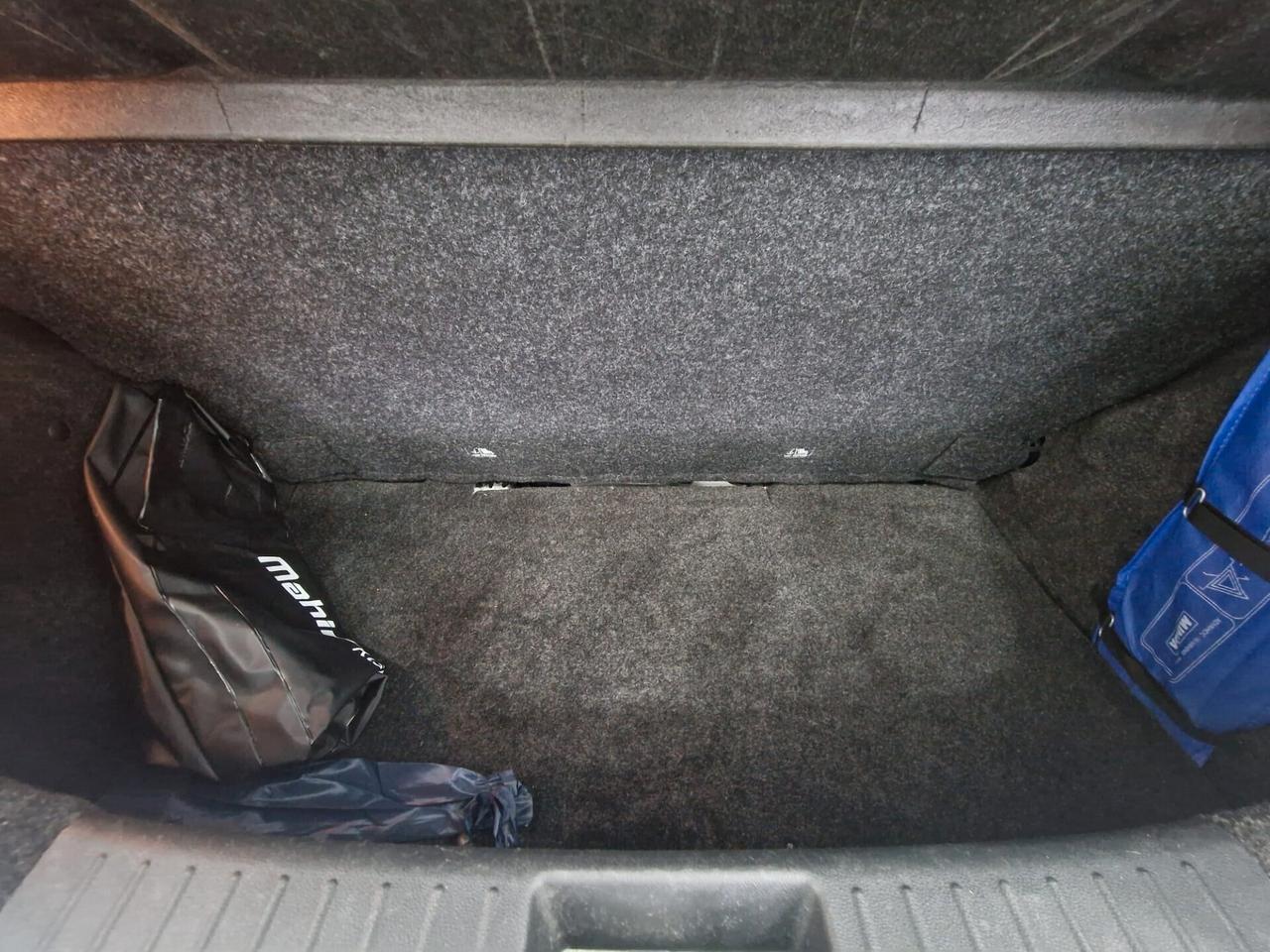 Mahindra KUV100 1.2 VVT K6+