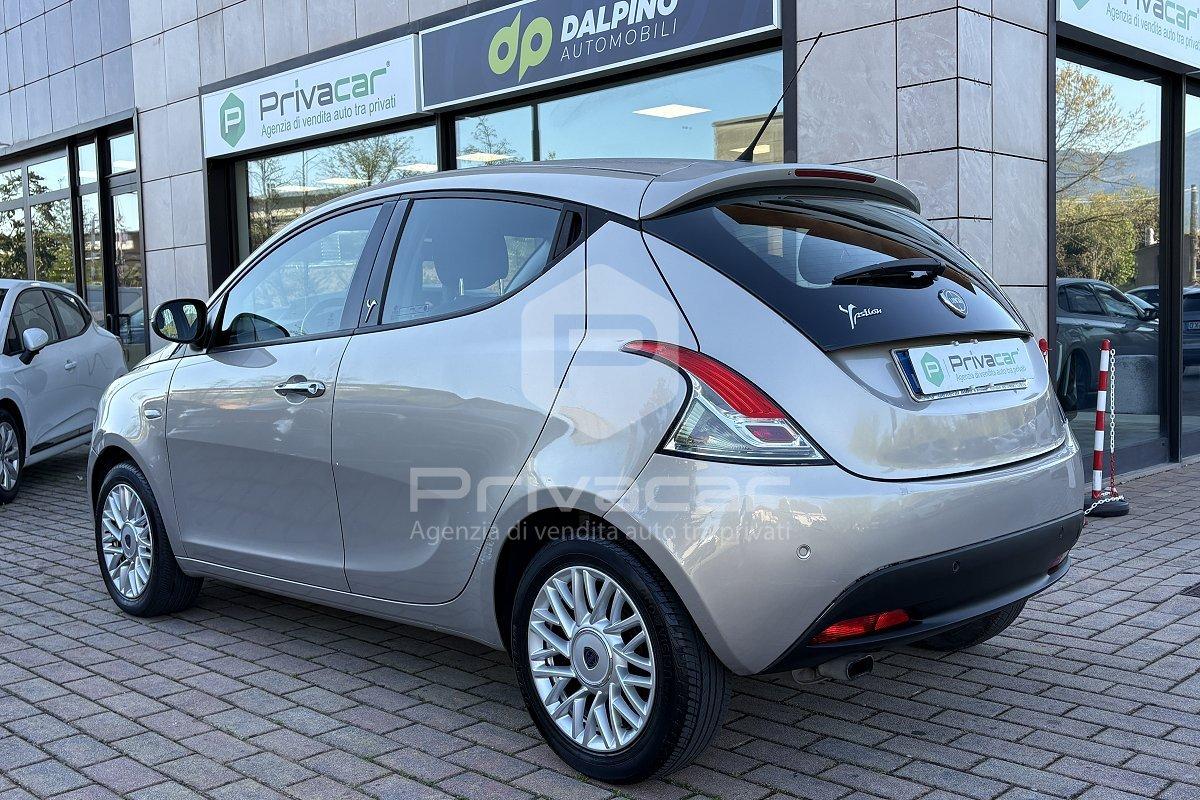 LANCIA Ypsilon 1.2 69 CV 5 porte Gold
