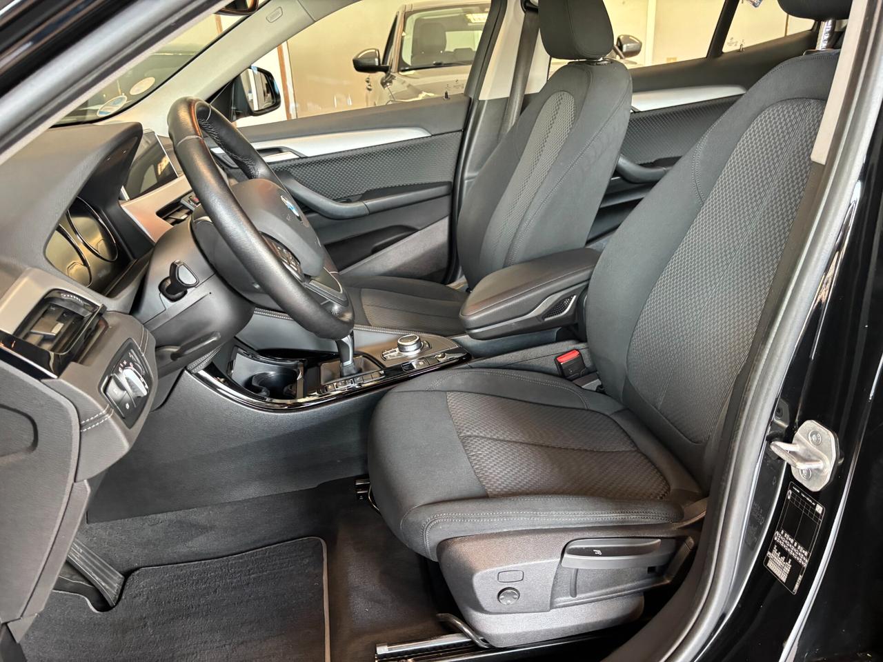 BMW X2 Sdrive18d Advantage *SERVICE BMW*EURO 6D ISC -FCM