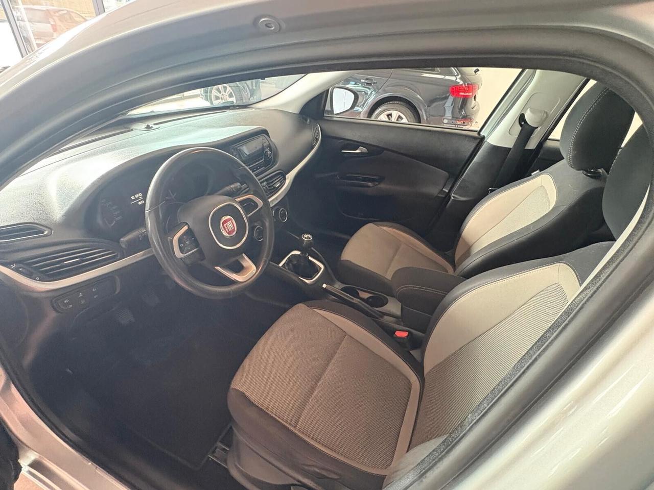 FIAT TIPO BERLINA 1.4 benz.CV 95 Con Km 101.040 certificati Garanzia 12 mesi