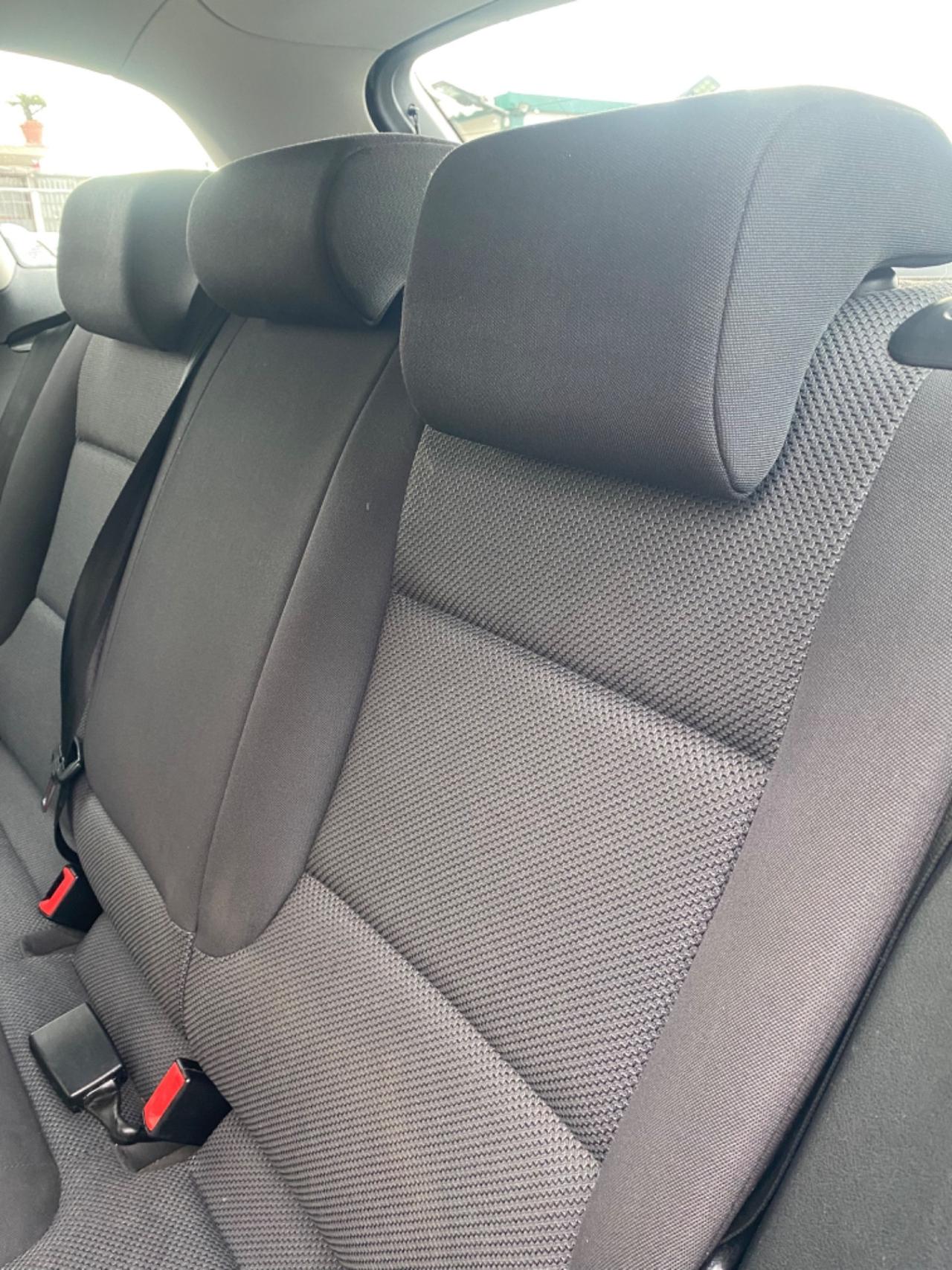 Audi A3 1.6 TDI Fine 2010 Automatica Full