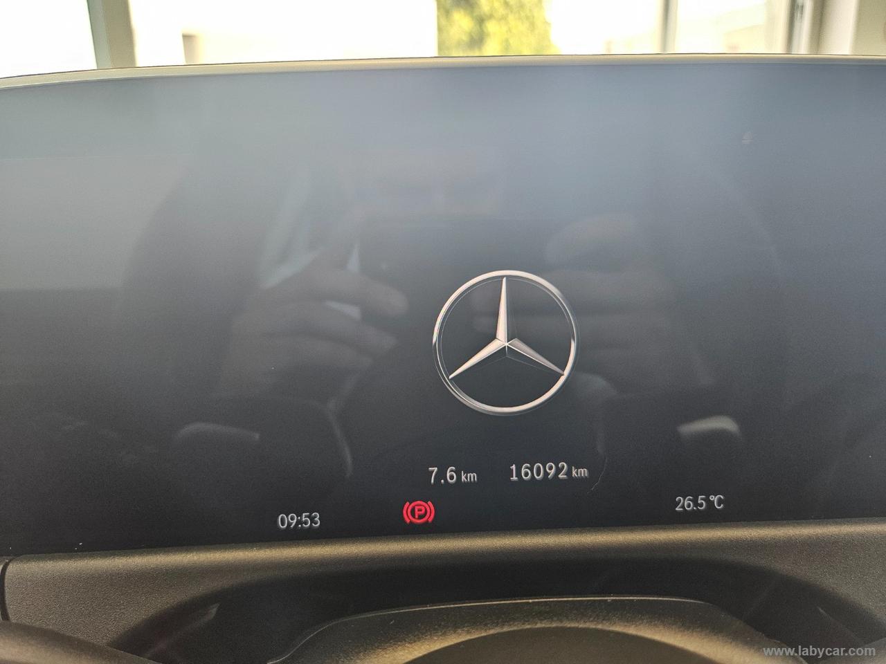 MERCEDES-BENZ E 220 d Mild hybrid Advanced