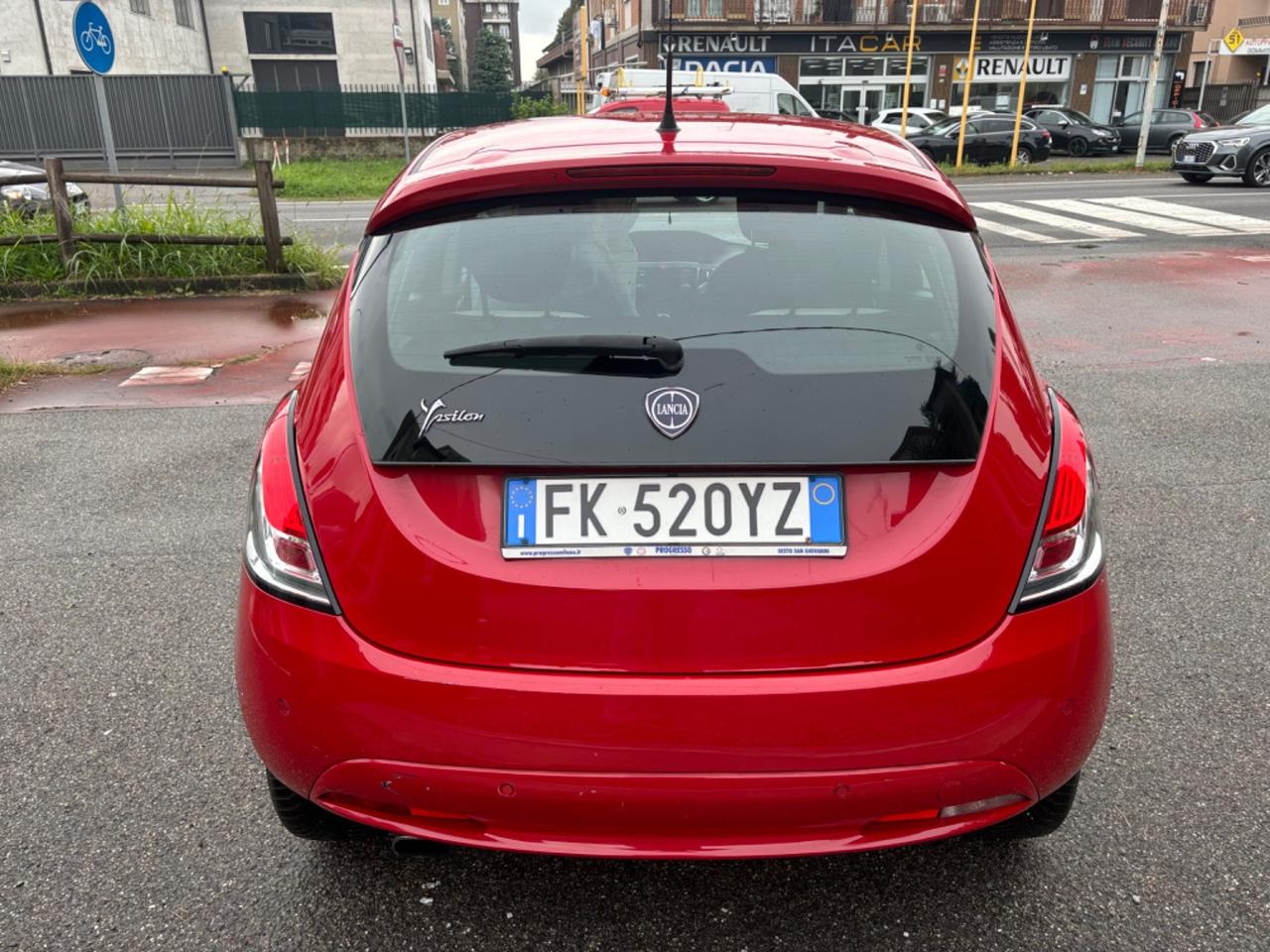 Lancia Ypsilon 1.2 69 CV 5 porte Gold
